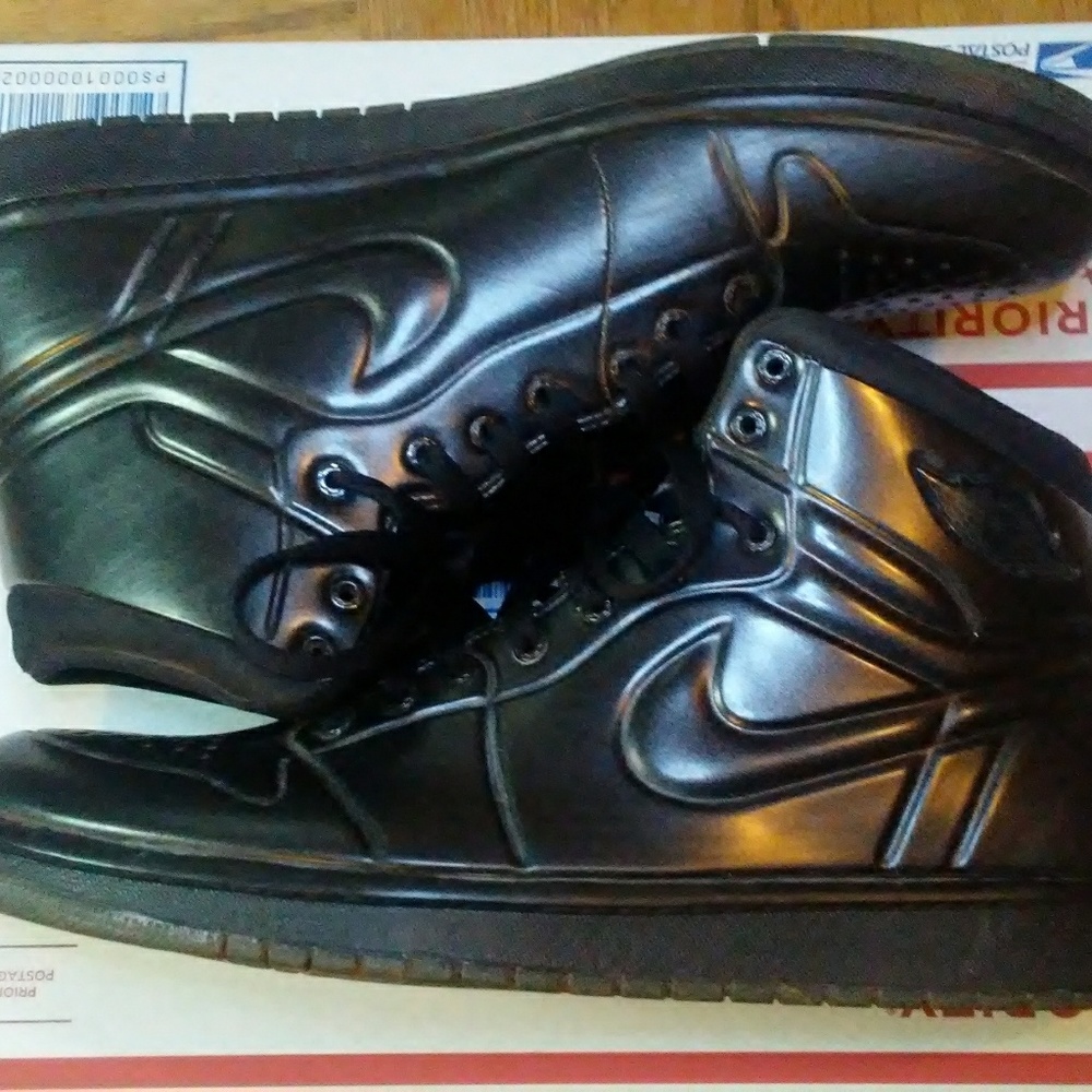 Nike Air Jordan 1 Anodized Black DS sz 10.5 (41482